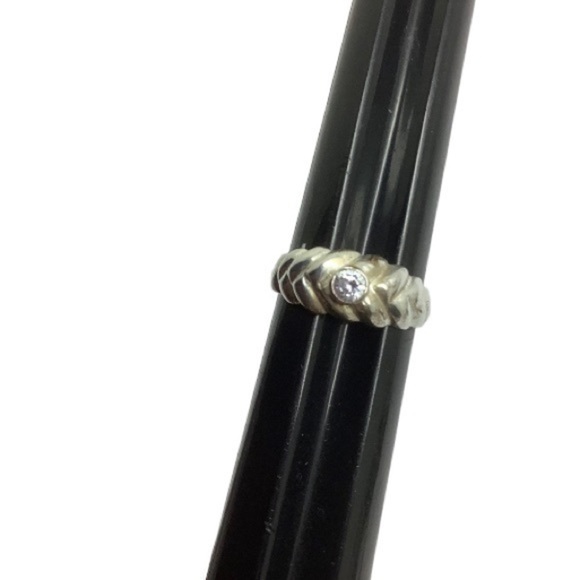 Sterling silver Cubic Zirconia ring - Picture 5 of 5